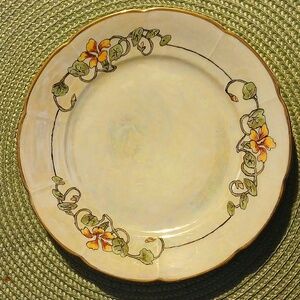 Porcelain salad plate